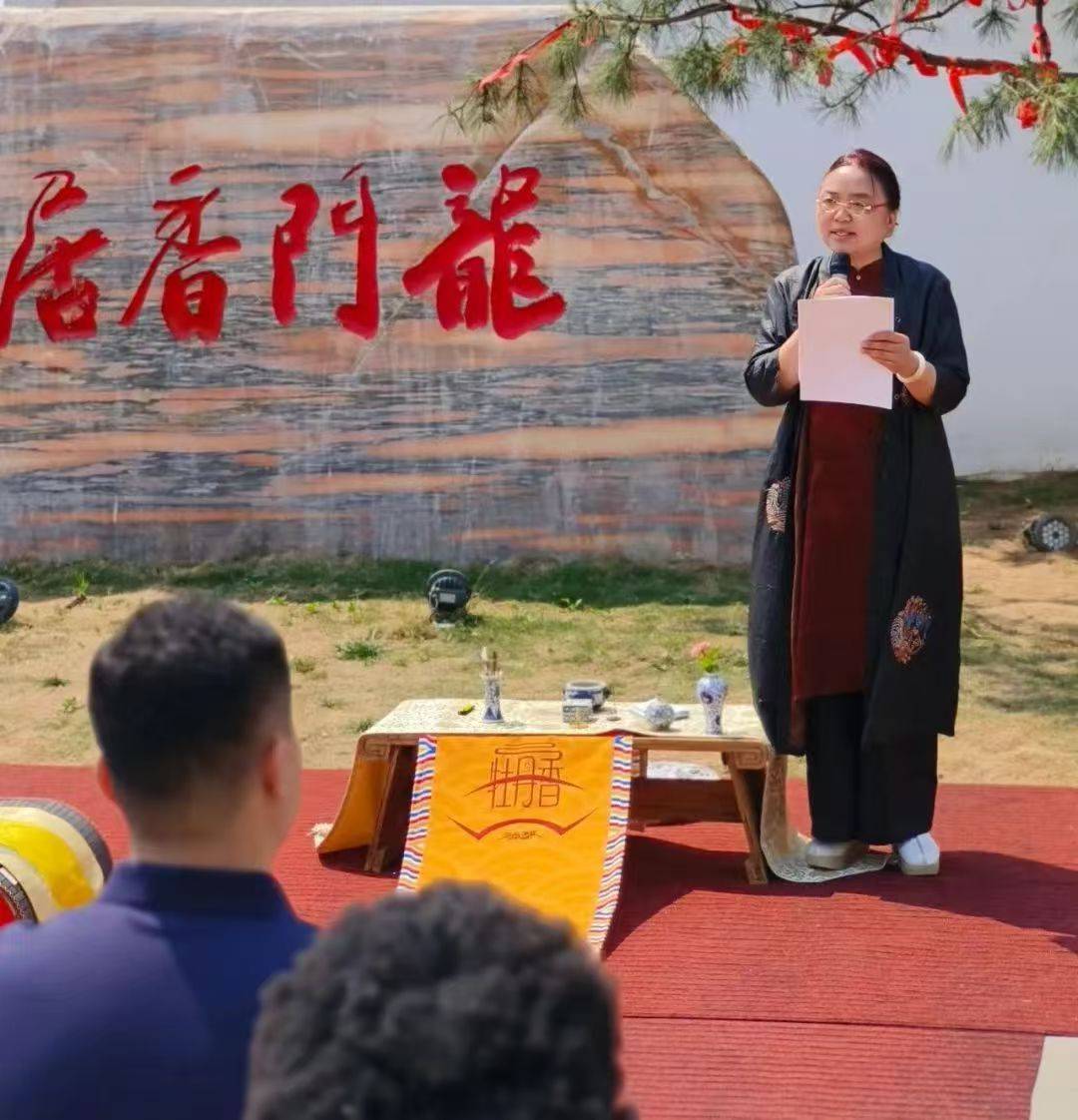 流教育基地”揭牌仪式在神都牡丹香坊顺利举行pg电子游戏网站河南科技大学“中外人文交(图8)